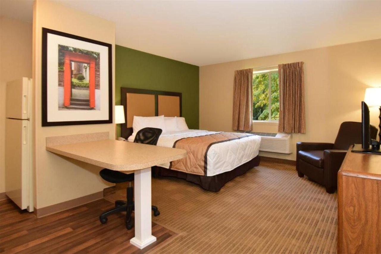 Extended Stay America Select Suites - Raleigh - Rtp - 4610 Miami Blvd Durham Exterior photo